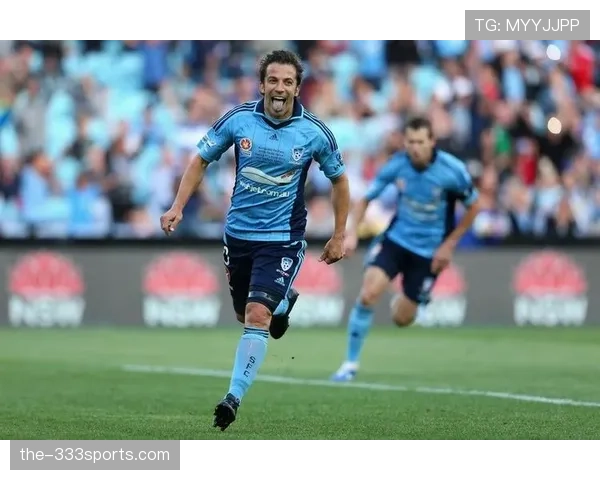 德尔皮耶罗回撤接应主导进攻，关键战撕开防线激活全队